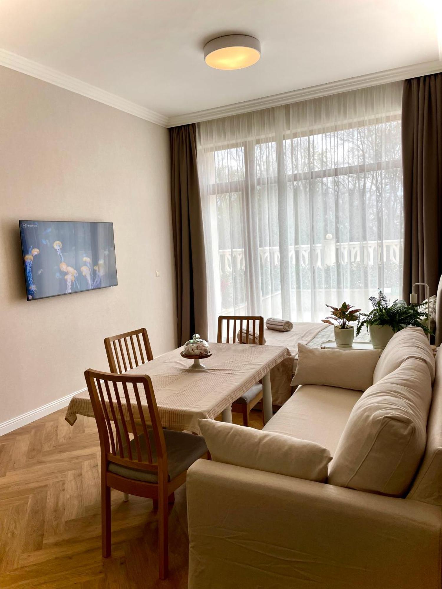 Black Sea Studio Varna Ngoại thất bức ảnh